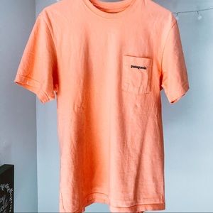 Patagonia Tee🧡